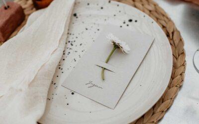 5 of our favourite unique wedding place settings