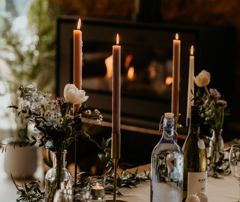 How many wedding table candles do I need?: Wedding Styling 101