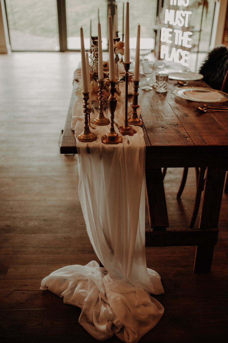 How many wedding table candles do I need?: Wedding Styling 101 - Gloam